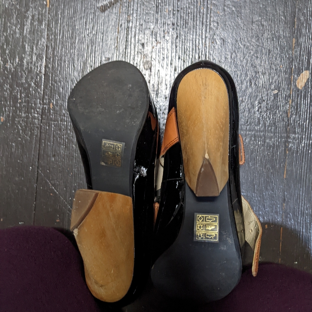 Max Studio Heels - Picture 5 of 6